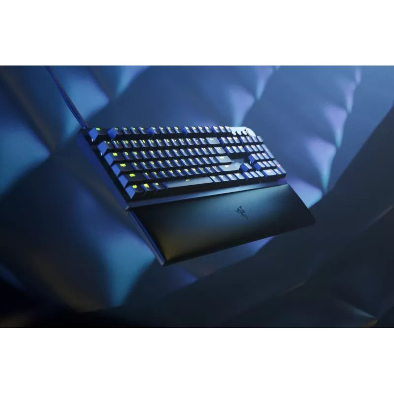 Razer Huntsman V2 drôtová optická herná klávesnica, spínače Linear Red, severské rozloženie, RGB, čierna (RZ03-03930600-R3N1)
