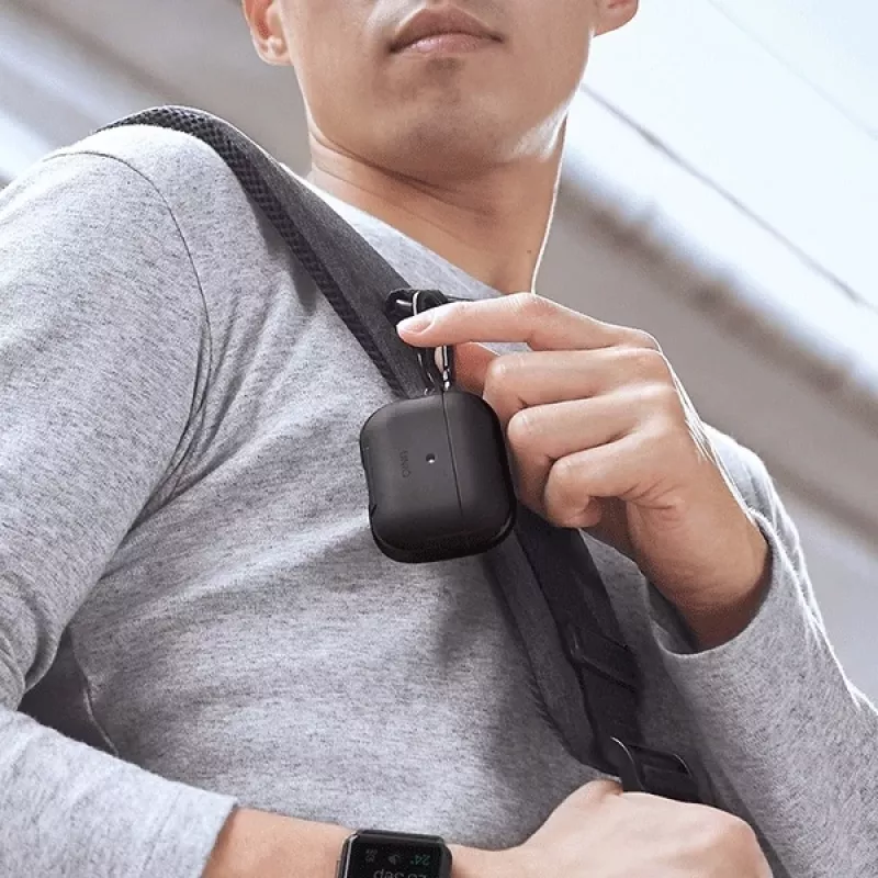 UNIQ Valencia antibakteriálne puzdro pre AirPods Pro – polnočná čierna