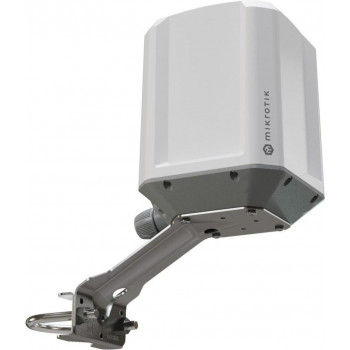 MikroTik 5G router LAMP 5G R16 - 2 Gbps - Power over Ethernet