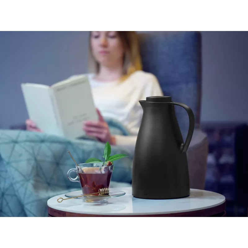 LEIFHEIT Thermos Harmonic čierna 1L vákuová izolačná kanvica