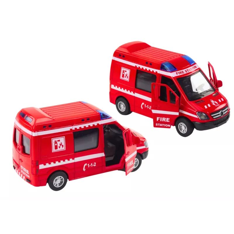LEAN TOYS hasičské auto 1:32 s otváracími dverami, svetlom a zvukom, náhon, červená