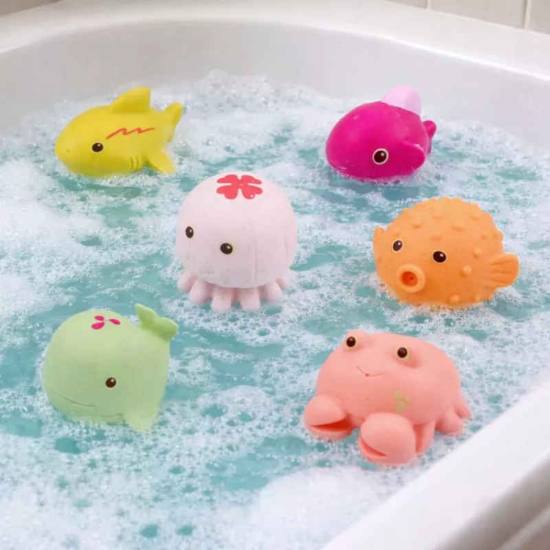 LEAN TOYS sada 6 náučných gumených morských živočíchov na kúpanie a hru.