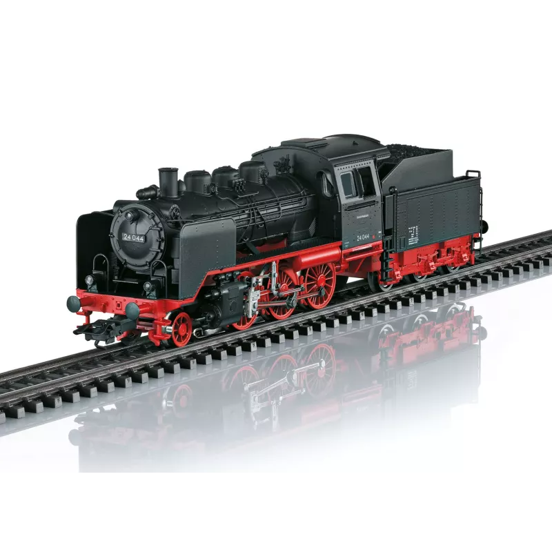 Märklin BR 24 parný rušeň 36244