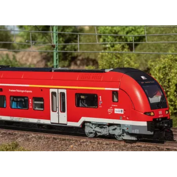 Märklin 38462 H0 elektrická motorová jednotka Desiro HC DB AG, rad 1462/1862