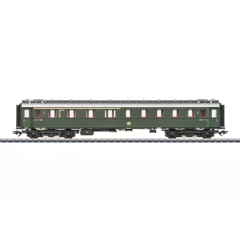 Märklin 42510 H0 rýchlikový vozeň AB4uewe 1./2. trieda DB