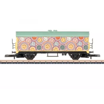 Märklin 086009 Z Gauge Smiley ročný vagón 2026