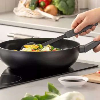 Fackelmann Wok panvica Statement Black 28 cm 66084