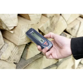 KWB Merač vlhkosti 012100 digitálny LCD tyčinkový typ na drevo a stavebné materiály