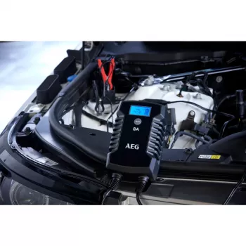 AEG LD8 10618 auto nabíjačka batérií 12V/24V 8A/4A automatická