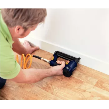RAPID TOOLS pneumatická nastreľovačka a sponkovačka PBS121 modrá/žltá s kufrom pre typ 606 sponiek (12-30 mm) a typ 8 klincov 5000053