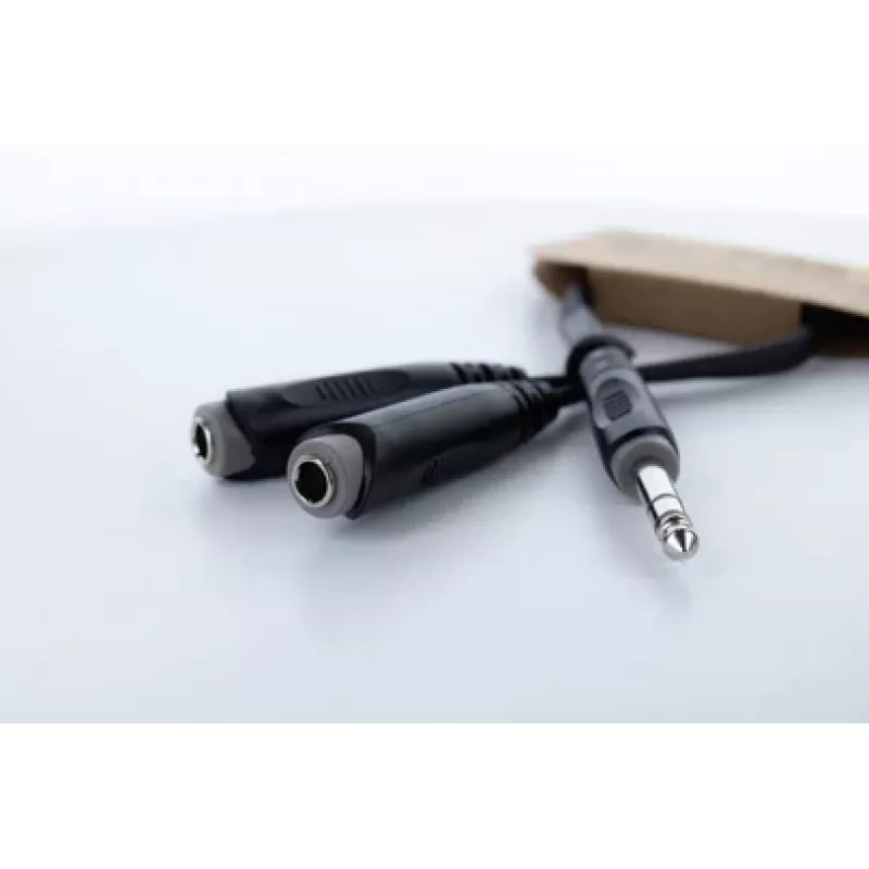 Cordial 14882 6,3mm stereo jack Y adaptér kábel, 1x konektor samec na 2x konektor samica, 0,3m, čierny PVC