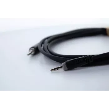 Cordial 14829 3,5mm jack audiokábel, 1,5m, čierny, PVC plášť, Twisted Pair