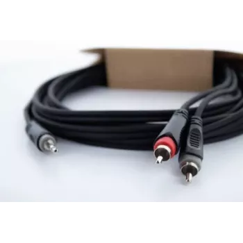 Cordial 14855 3,5mm stereo jack na 2x RCA audio Y-adapter kábel, 1,5m, čierny