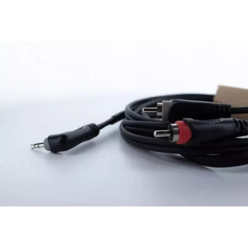 Cordial 14860 3,5 mm jack na 2x RCA audio Y adaptér kábel 3m čierny