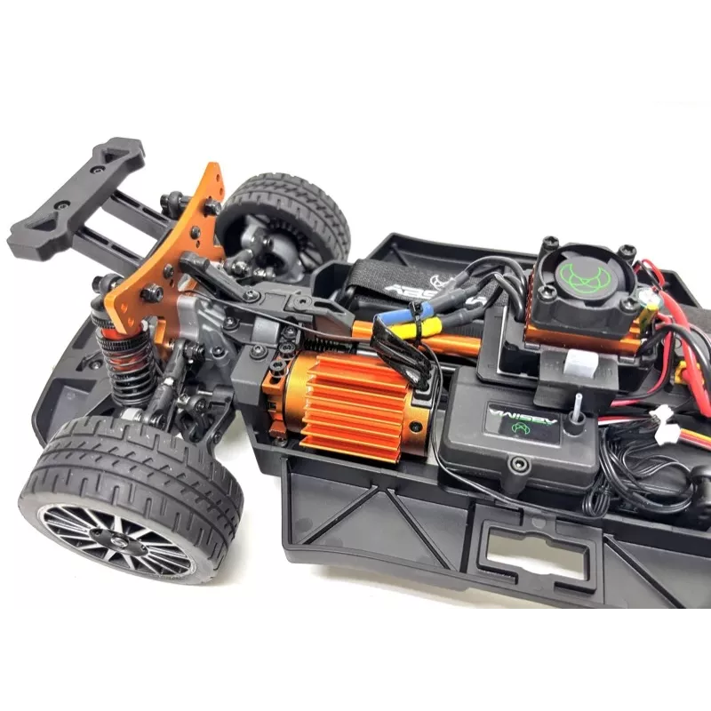 Absima Speed Demon 1:12 rally auto 4WD Brushless RTR RC model biela 70 km/h