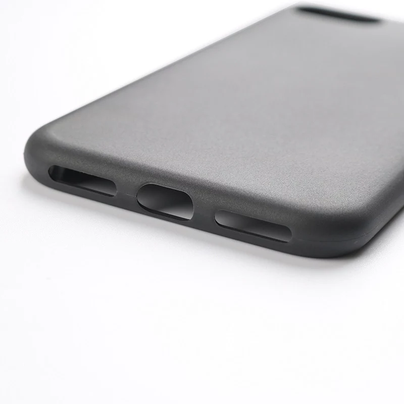 MRDISC iPhone SE 3 128 GB (2022) zadný kryt čierny TPU (MG-BCIPSE22SW)