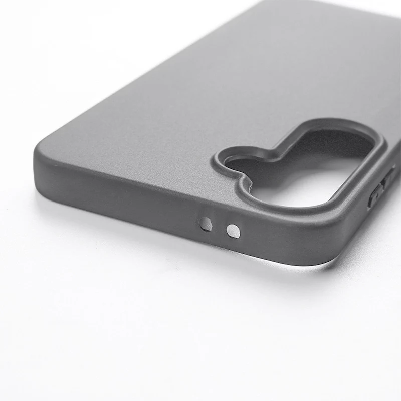 MRDISC puzdro na zadnú stranu pre Samsung Galaxy S24 FE čierne TPU MG-BCSGAS24FESW
