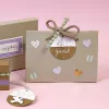 Artoz papierové darčekové visačky hnedá biela Hangtag Set Kraft okrúhle 6,5 cm 6 ks (144500-255)