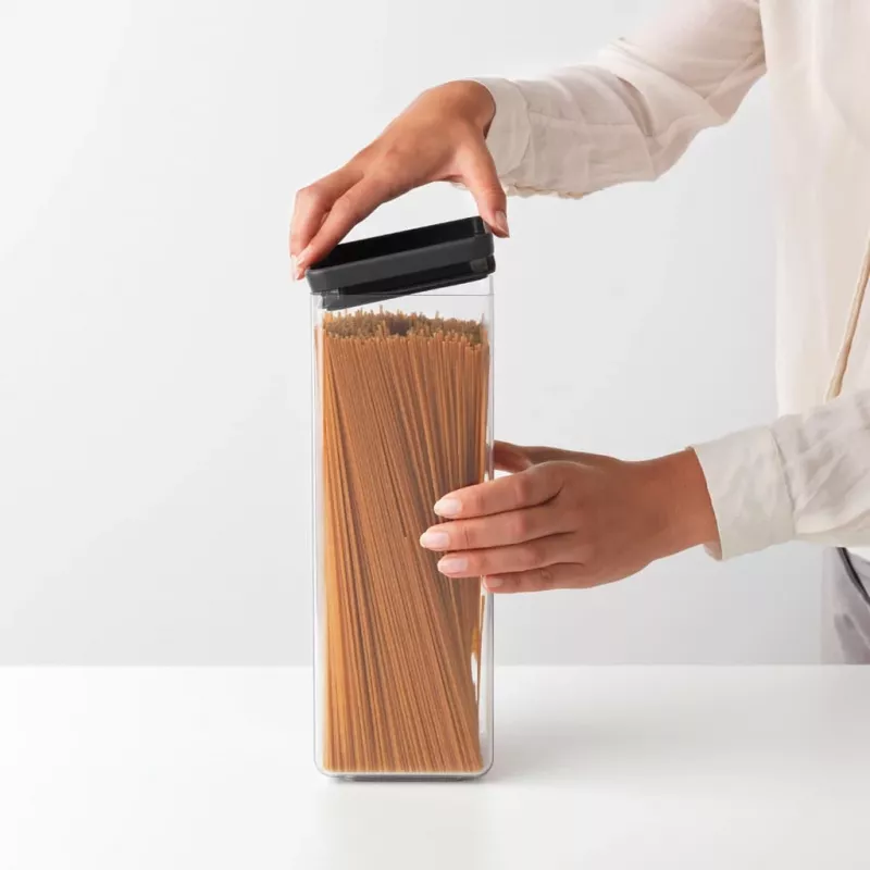Brabantia hranatá nádoba na potraviny 2,5L tmavosivá