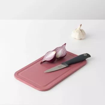 Brabantia TASTY+ malá krájacia doska, hroznovo-červená