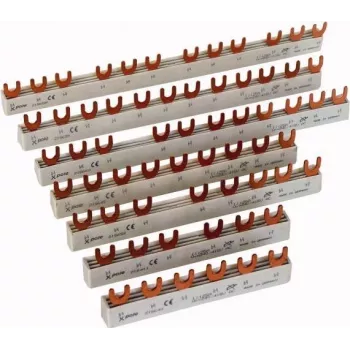 Eaton EVG-3PHAS/N/5MODUL/LS predinštalovaná rozvodná skupina, 3-fázová + neutrál, 5 modulov, červená 215659