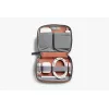 Bellroy Tech Kit Compact – bronzový organizér na technické príslušenstvo