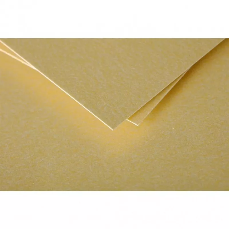 Pollen od Clairefontaine C6 karta, zlatá, 210 g/m², pH neutrálna, bez kyselín, 110 x 155 mm, 1 kus (111390C)
