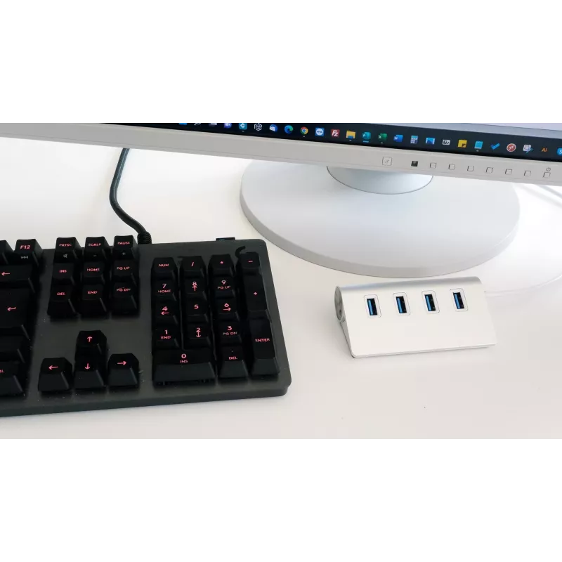 EXSYS EX-1134-2 USB 3.2 Gen 1 4-portový hub s USB-C káblom a USB-A adaptérom