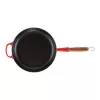 LE CREUSET liatinová panvica s drevenou rukoväťou 28 cm červená