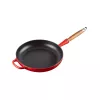 LE CREUSET liatinová panvica s drevenou rukoväťou 28 cm červená