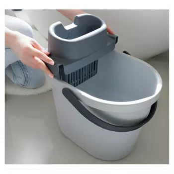 ECO EGO oválne vedro s plochým žmýkadlom na stlačenie, 10 L, sivá/zelená, polypropylén