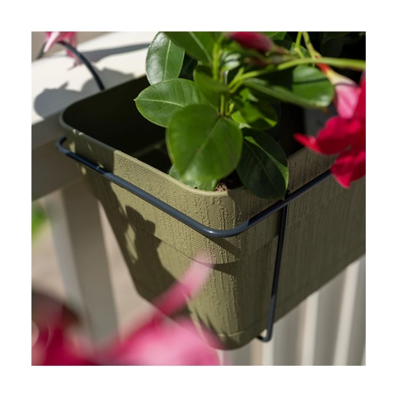 STEFANPLAST balkónová sada s automatickým zavlažovacím systémom a kovovým držiakom 50x18x17 cm zelená