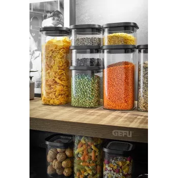 GEFU PANTRY obdĺžniková nádoba 2,5 l čierna, priehľadná 1 kus