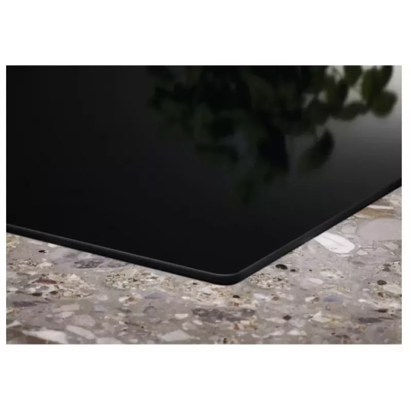 Electrolux LIT60336C 60cm indukčná varná doska s 3 varnými zónami, čierna
