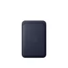 Apple iPhone FineWoven Wallet s MagSafe – námornícka modrá