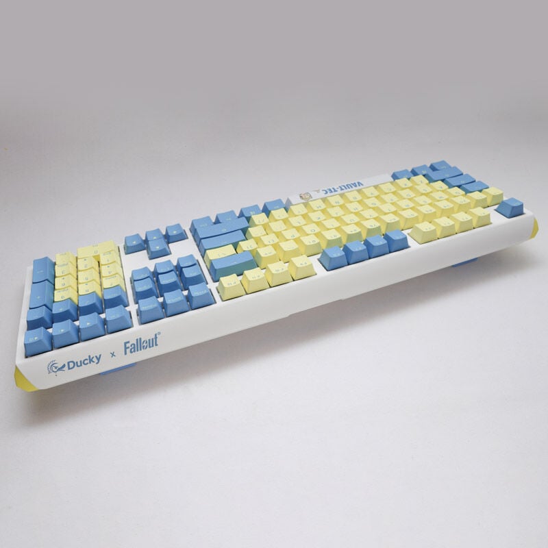 Ducky x Fallout Vault-Tec Limited Edition One 3 gaming klávesnica - MX-Red (ANSI, US)