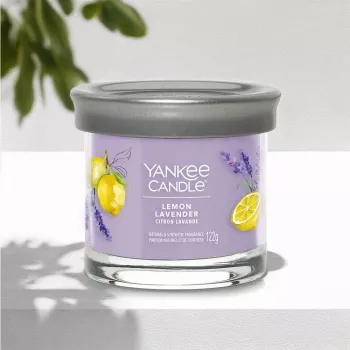 Yankee Candle Lemon Lavender sviečka, malá