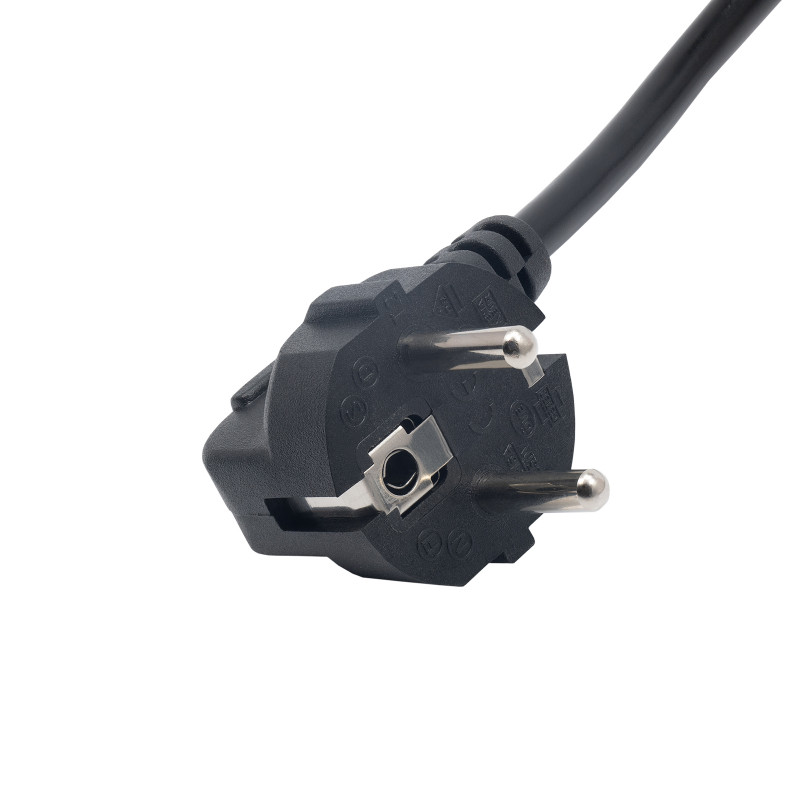 Akyga AK-NB-08A napájací kábel pre notebook CEE 7/7 na IEC C5, CCA 3x0,5 mm², 1 m, čierny