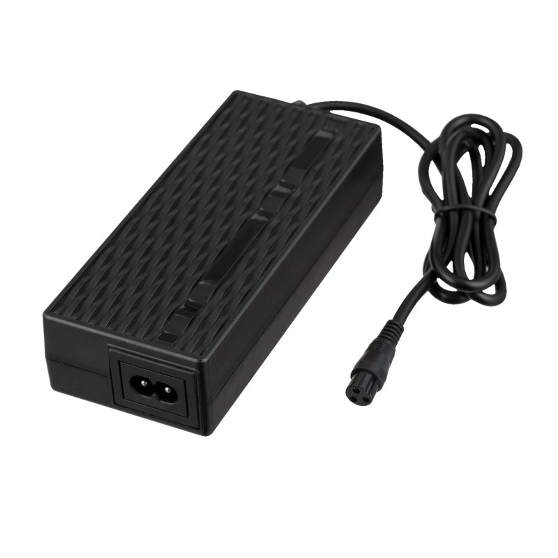 Akyga AK-EV-05 nabíjačka pre e-biky na 48 V batérie, 54,6 V / 2 A, 110 W, GX16 12 mm konektor samica, 1 m