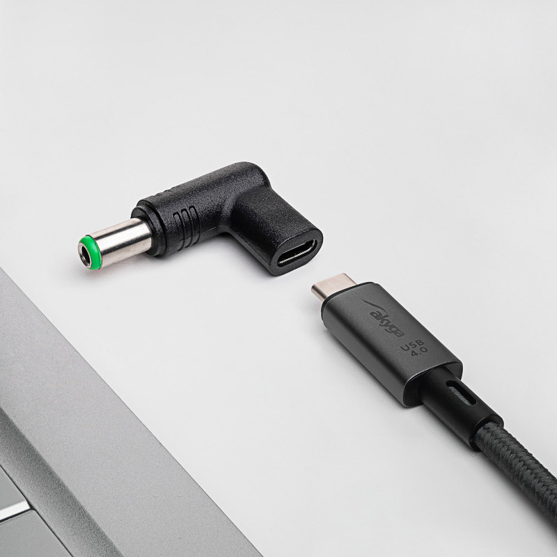 Akyga AK-ND-C18 nabíjací adaptér USB-C na DC 6,3 x 3,0 mm pre notebooky, 15-16 V, 100 W