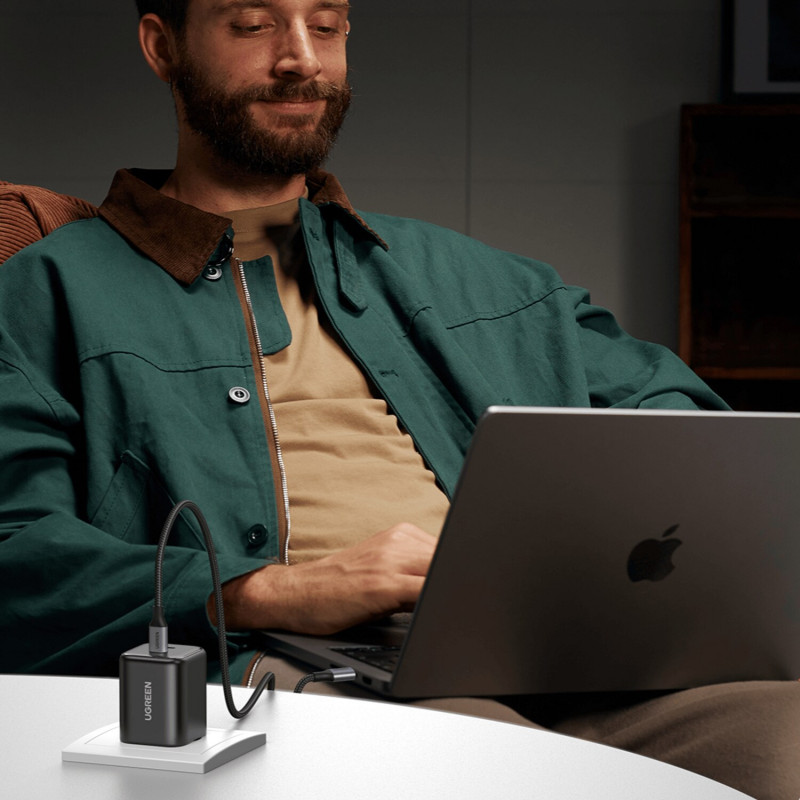 Ugreen X526 nabíjačka 45 W, 2 x USB-C, GaN, čierna