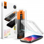 Spigen Glas.tR EZ Fit HD AGL10097 ochranné sklo pre Apple iPhone 17 Pro, transparentné