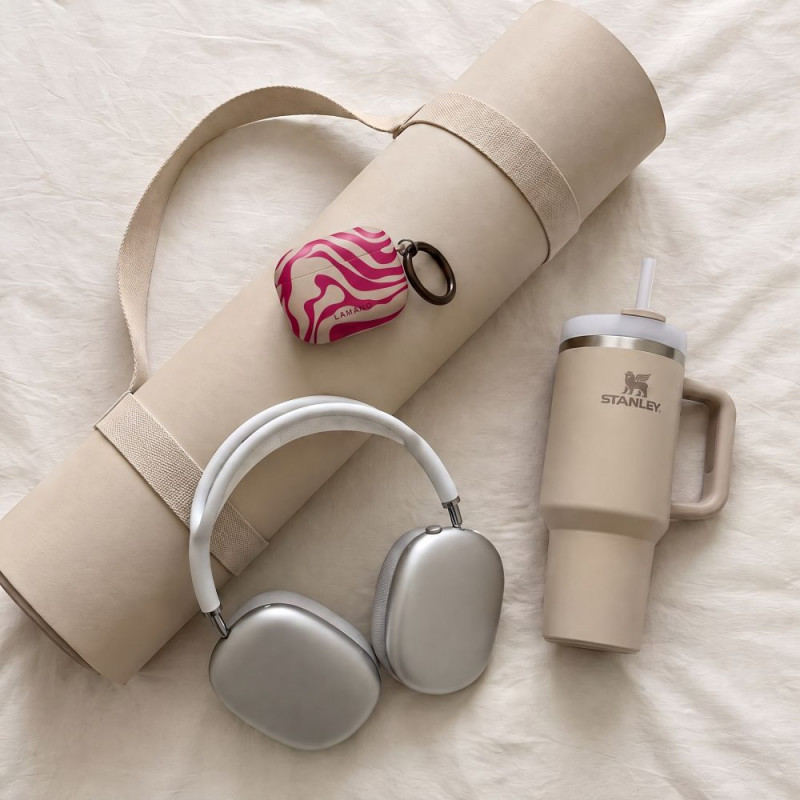 Tech-Protect Puzdro Lamano pre Apple AirPods Pro 3 s karabínkou, Flamingo Bloom (ružová a béžová)