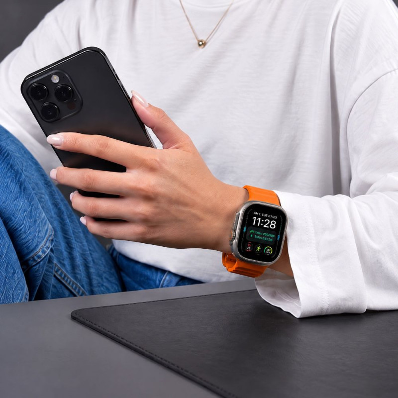 Tech-Protect Silicone Line remienok pre Apple Watch 8 / 9 / 10 / 11 / 12 / SE / Ultra 44/45/46/49 mm, oranžový