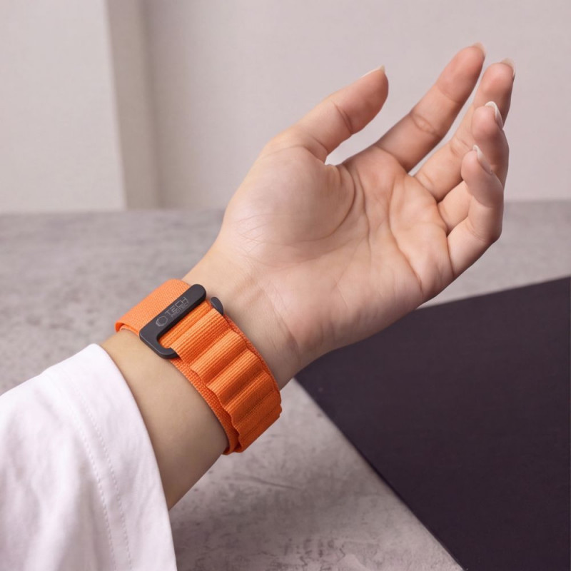 Tech-Protect Nylon Pro THP6037 remienok na hodinky pre Garmin Fenix 5X / 5X Plus / 6X / 6X Pro / 7X / 8 / 8 Pro / 9 / 9 Pro (51 mm), oranžový
