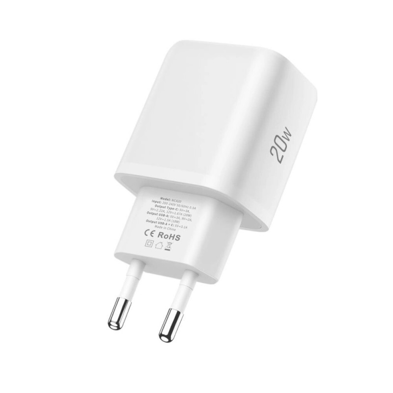 Tech-Protect NCA20 USB-A, USB-C nástenná nabíjačka PD 20W / QC3.0, biela