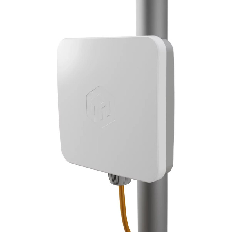 MikroTik SXTsq LTE4 vstavaný globálny LTE router (EG25-G&SXTSQ)