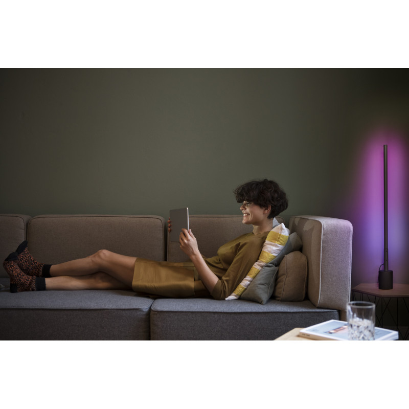 Osram SMART WIFI FLOOR CORNERSLIM RGBTWBK inteligentné svetlo, 8 W, nastaviteľná biela, Wi-Fi