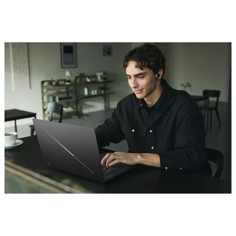 ASUS ROG Zephyrus G16 GU606AR-TB107W herný notebook 16 inch WQXGA, Intel Core Ultra 9 386H, 32GB RAM, 1TB SSD, NVIDIA GeForce RTX 5070 Ti, Windows 11 Home