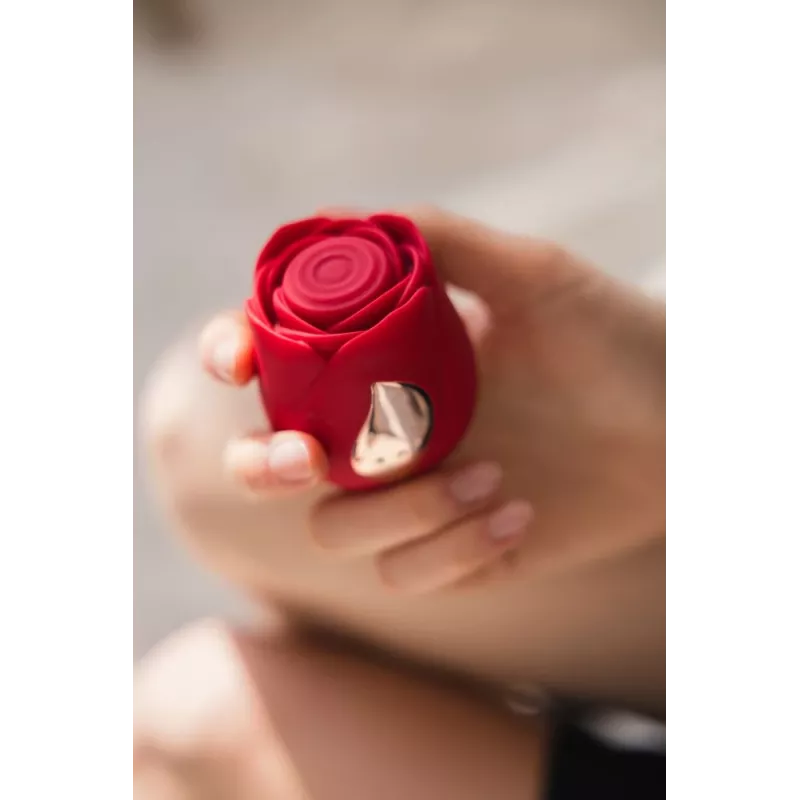Beautifly Rose Glow Pleaser Red vibrátor pre sebapotešenie